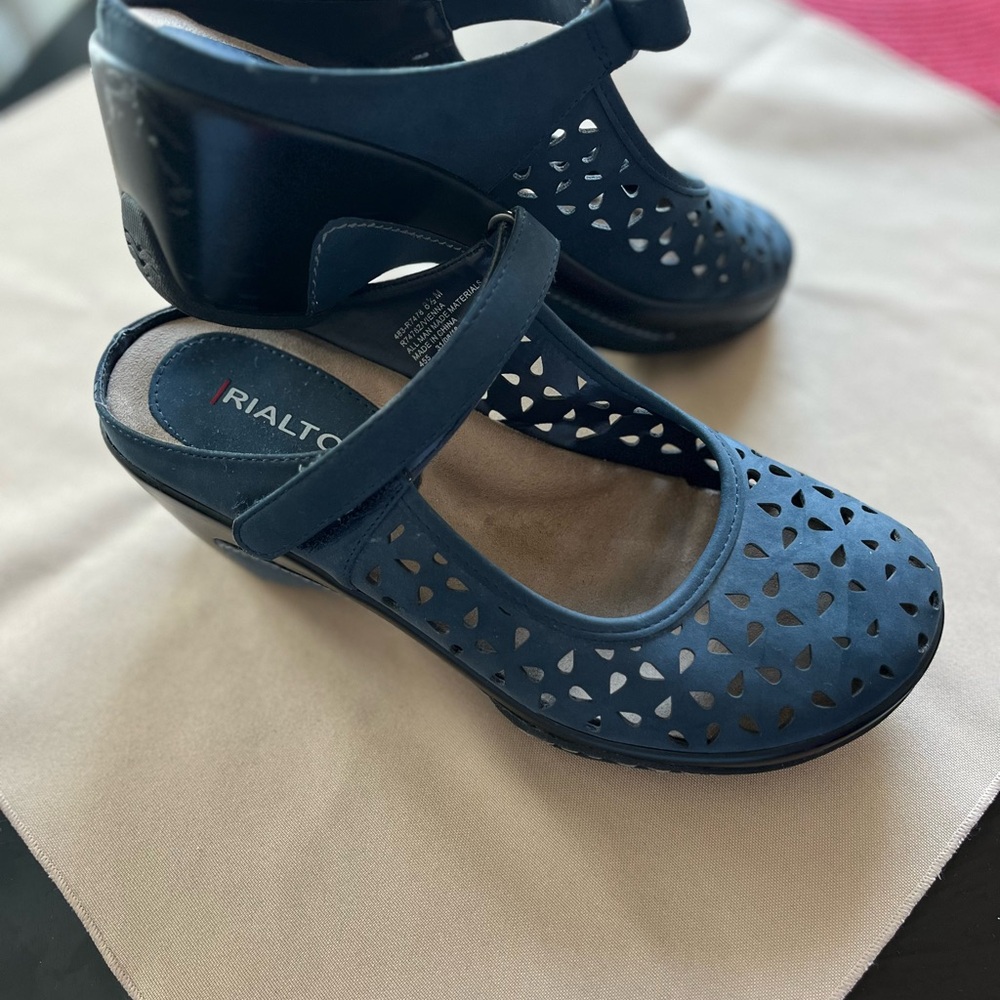 Rialto Navy Cutout Mary Jane Wedge